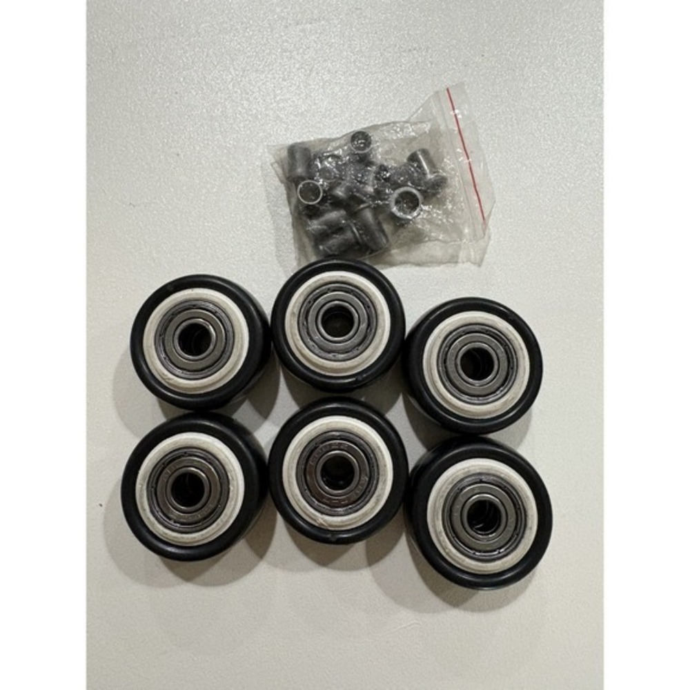 6Pcs 1.5 Inch Black Polyurethane Caster Wheels with Screws for Furniture Repair